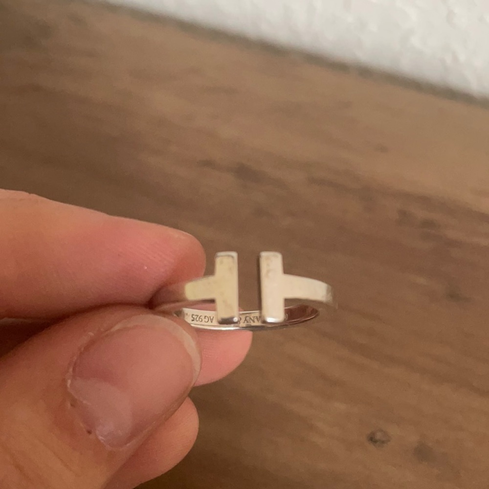Tiffany & Co T Ring Size 7